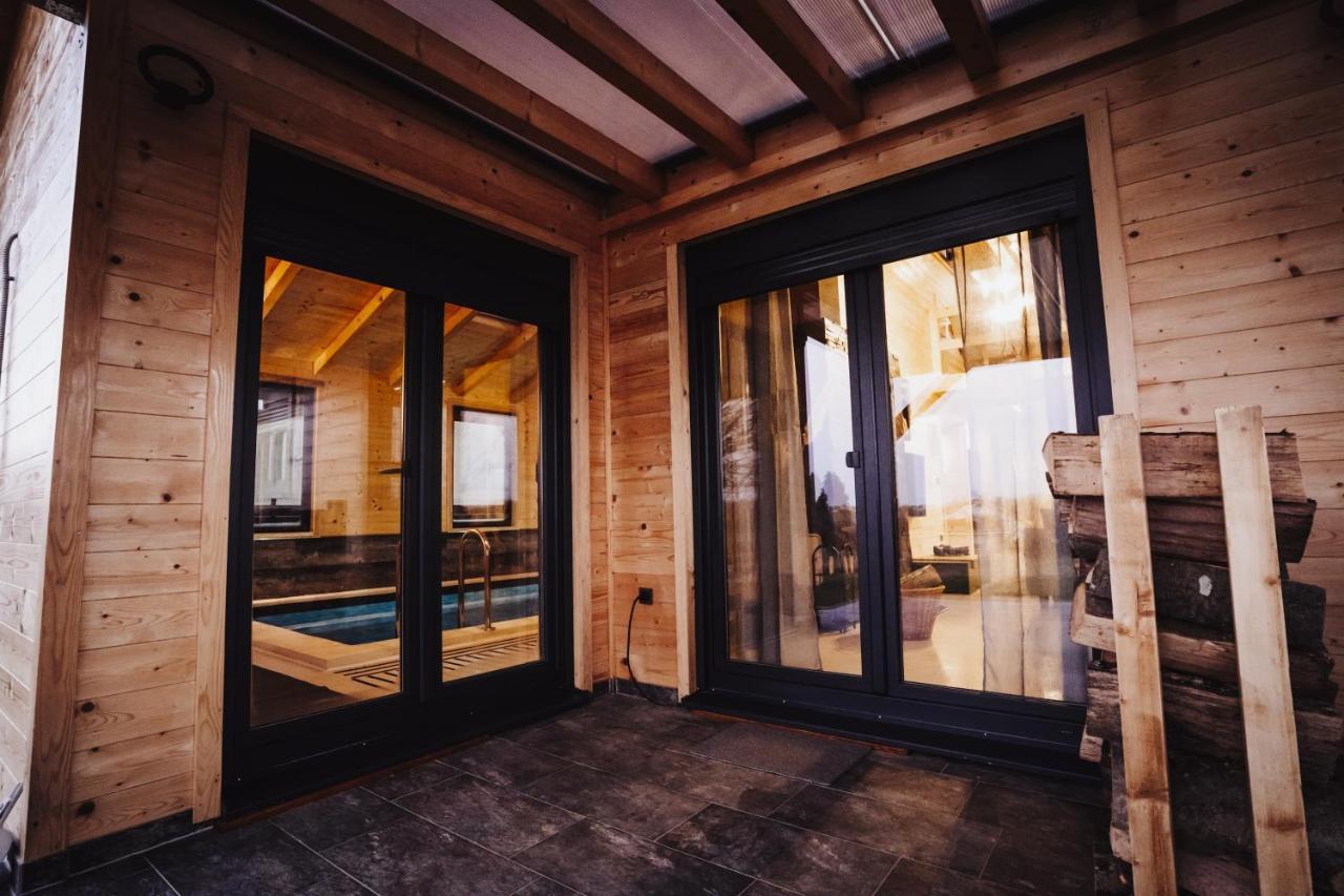 Holiday Home Nightswim Inn Vrbovec Exterior foto